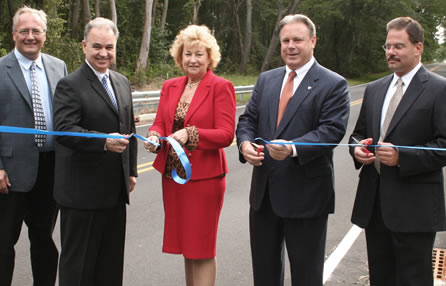 County officials dedicate new bridge
